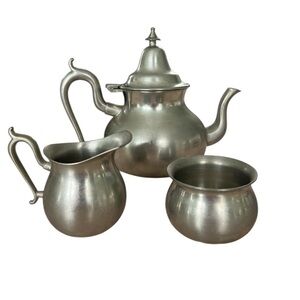 Vintage Woodbury Pewter Teapot Creamer Sugar Bowl Henry Ford Museum Teas Set